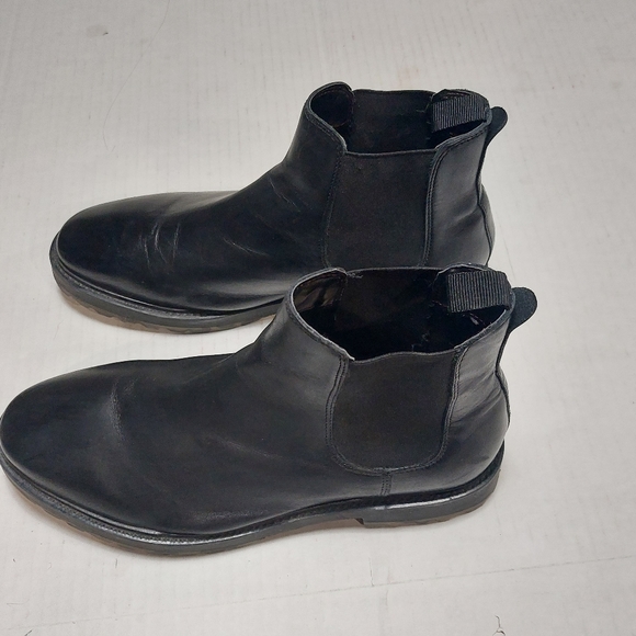 Walk London Sean Chunky Chelsea Boots In Black Leather. - Picture 2 of 16